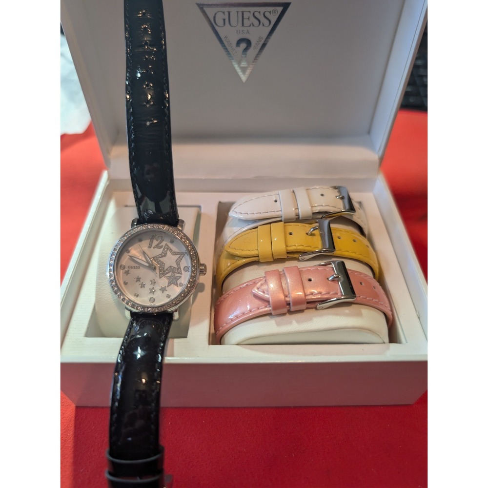 Guess Star Watch with interchangeable bands with BOX and Papers
